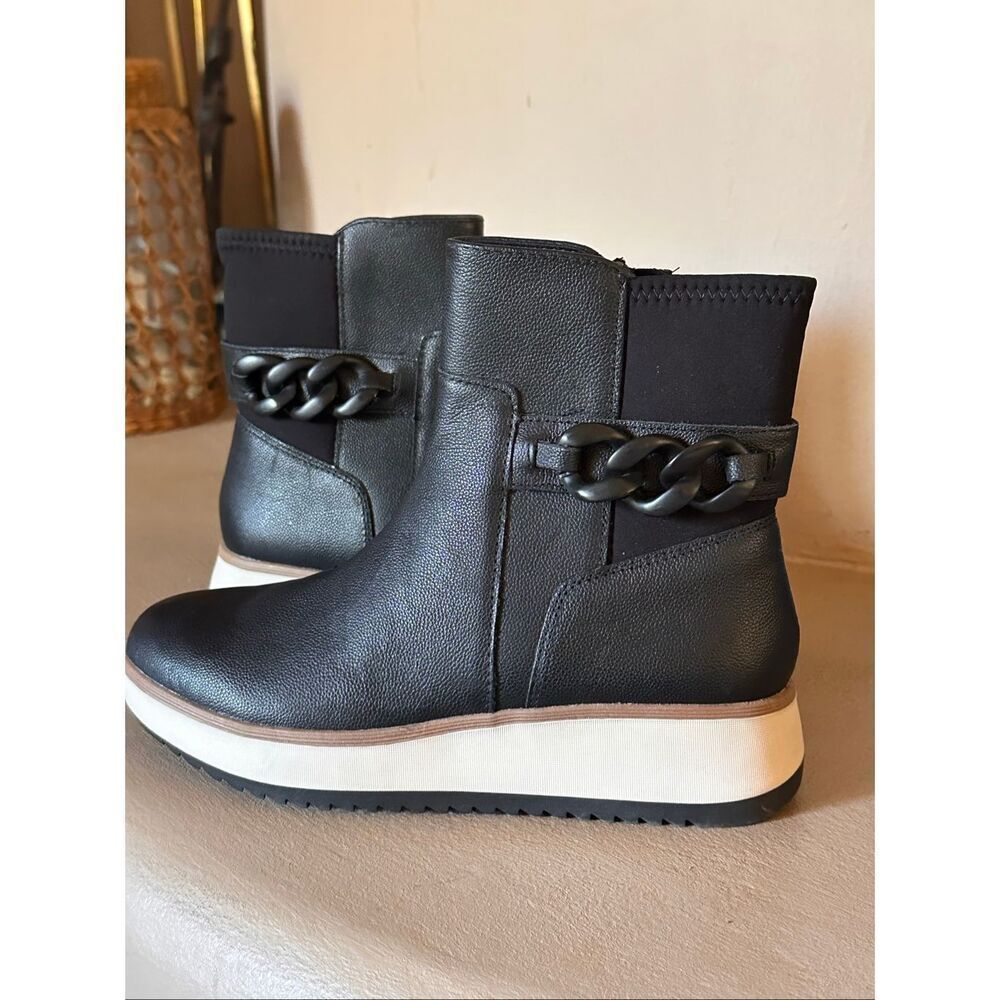 NWT Clarks shoes
